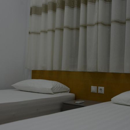 סרנדה Mane Apartments מראה חיצוני תמונה