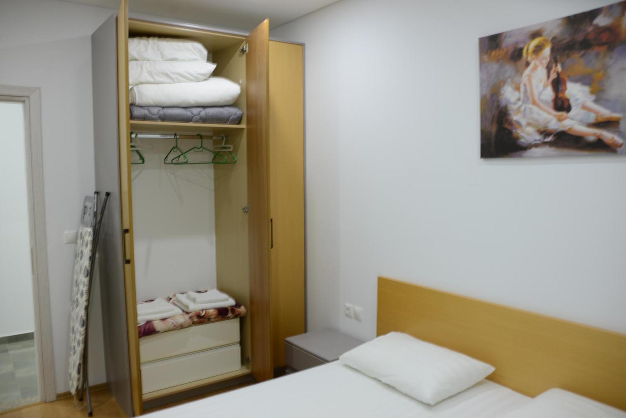 סרנדה Mane Apartments מראה חיצוני תמונה